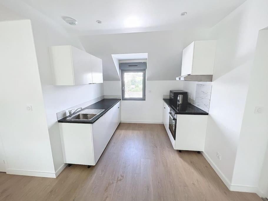 Appartement Neuf Proche Gare Margny-les-Compiegne Exteriör bild