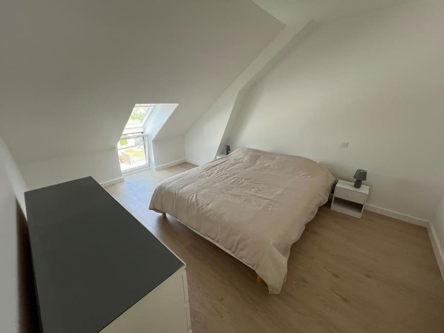 Appartement Neuf Proche Gare Margny-les-Compiegne Exteriör bild